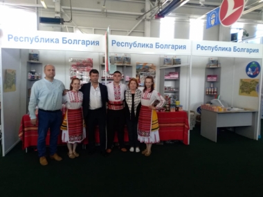 УЧАСТИЕ НА ЦПРБ И БЪЛГАРСКИ ФИРМИ В «ХVIII КУРСКА КОРЕНСКА ЯРМАРКА» УЧАСТИЕ НА ЦПРБ И БЪЛГАРСКИ ФИРМИ В «ХVIII КУРСКА КОРЕНСКА ЯРМАРКА»